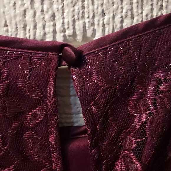 B. Darlin Plum Dress - Picture 4 of 12